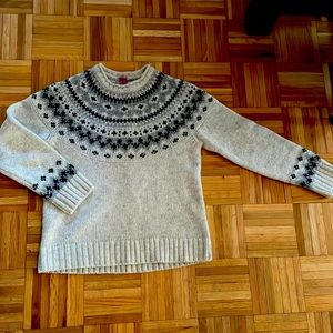 L.L. Bean Lambswool Sweater size XS Petite